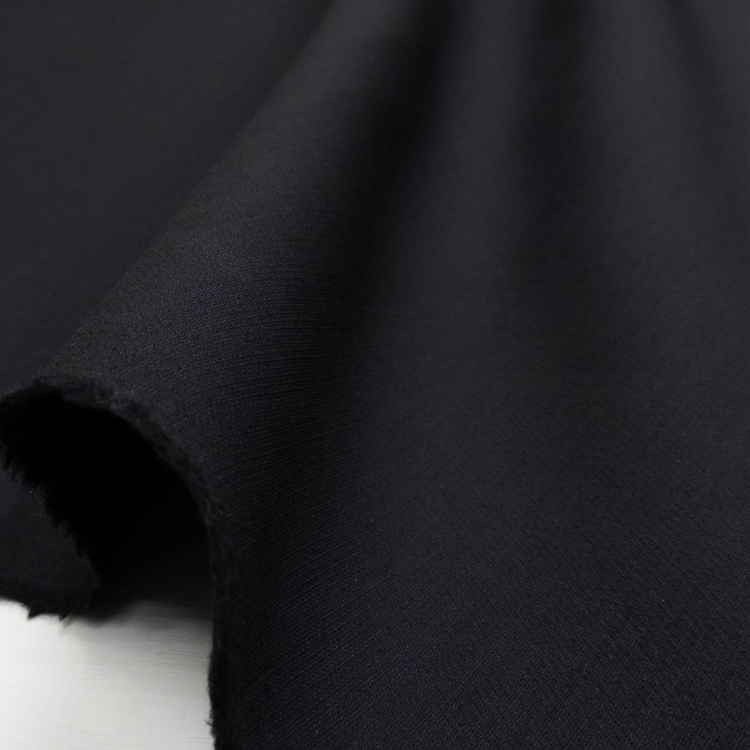 Костюмная Valentino