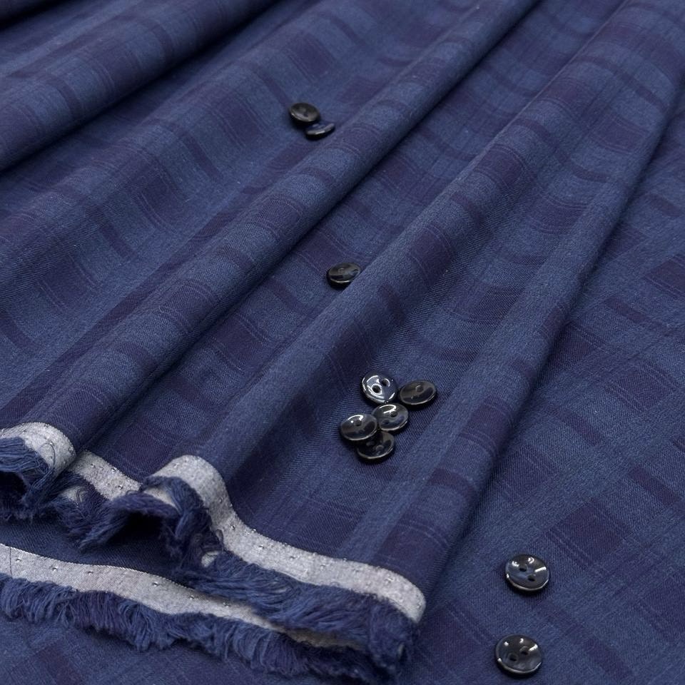 Рубашечно-плательная син. цв. хлопок шелк ш 150 см