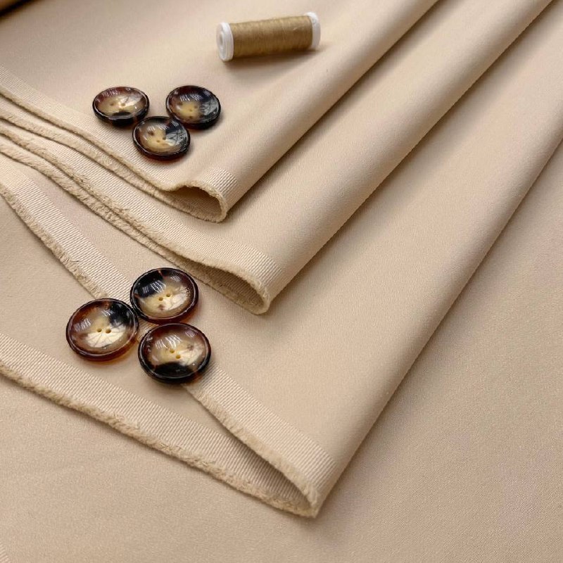Тренчевая Loro Piana