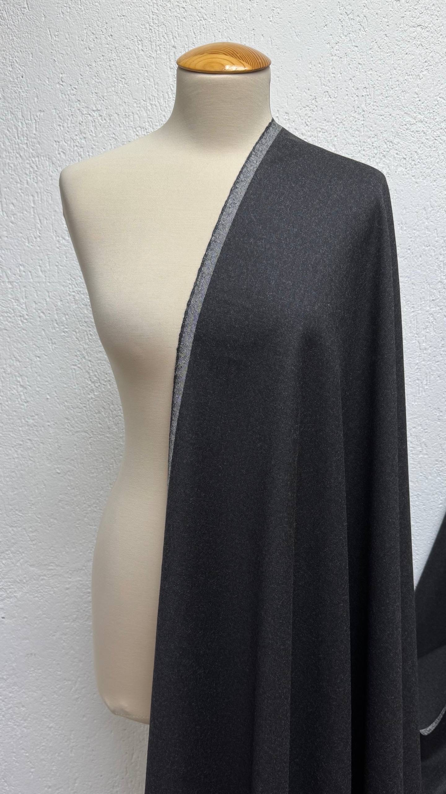 Костюмная Brunello Cucinelli