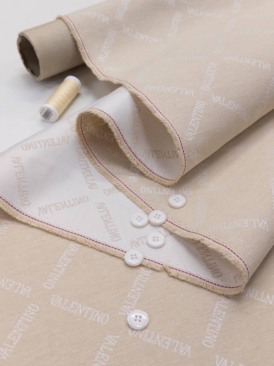 Жаккард Valentino