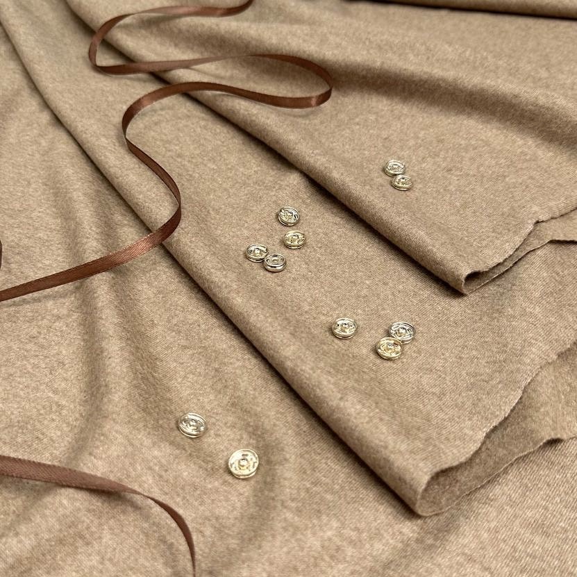 Трикотажное полотно кремовое кашемир 100% шир 160 см