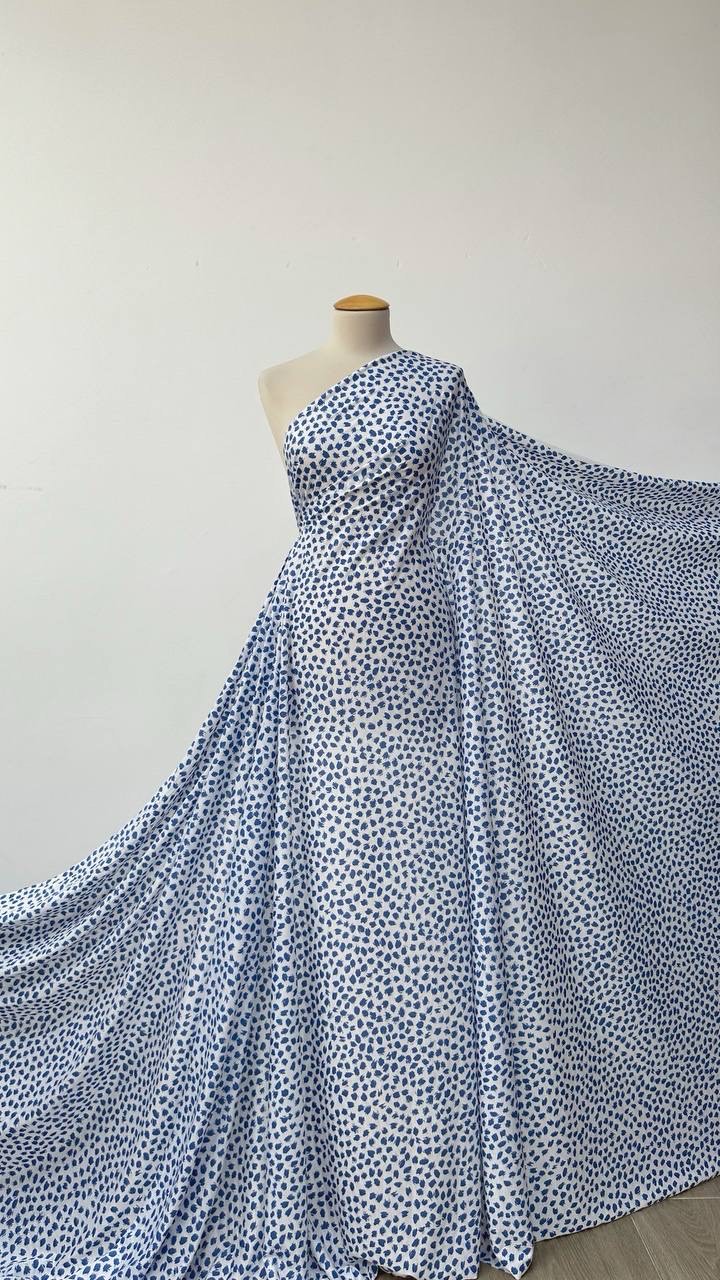 Трикотаж, вискоза 95% эластан 5%, ширина 150 см