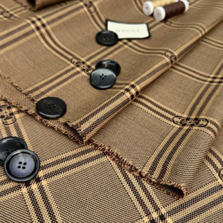 Костюмная Gucci