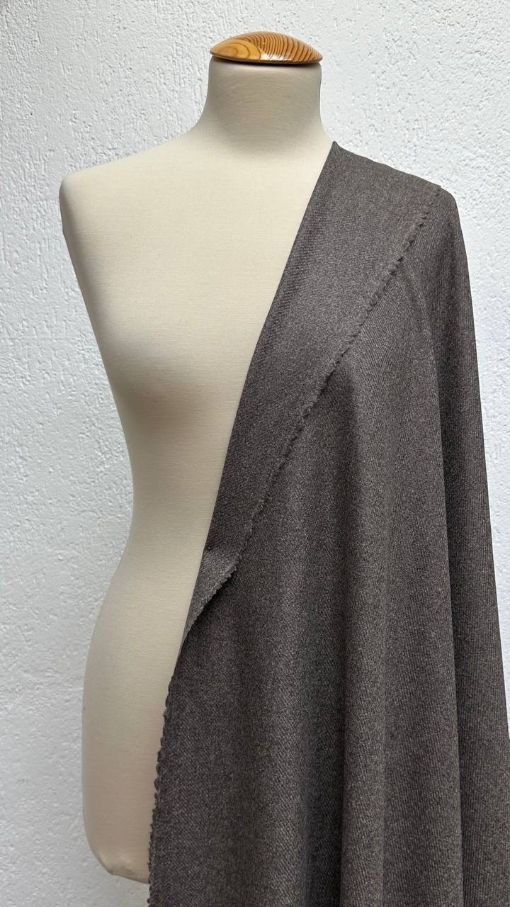 Костюмная Loro Piana