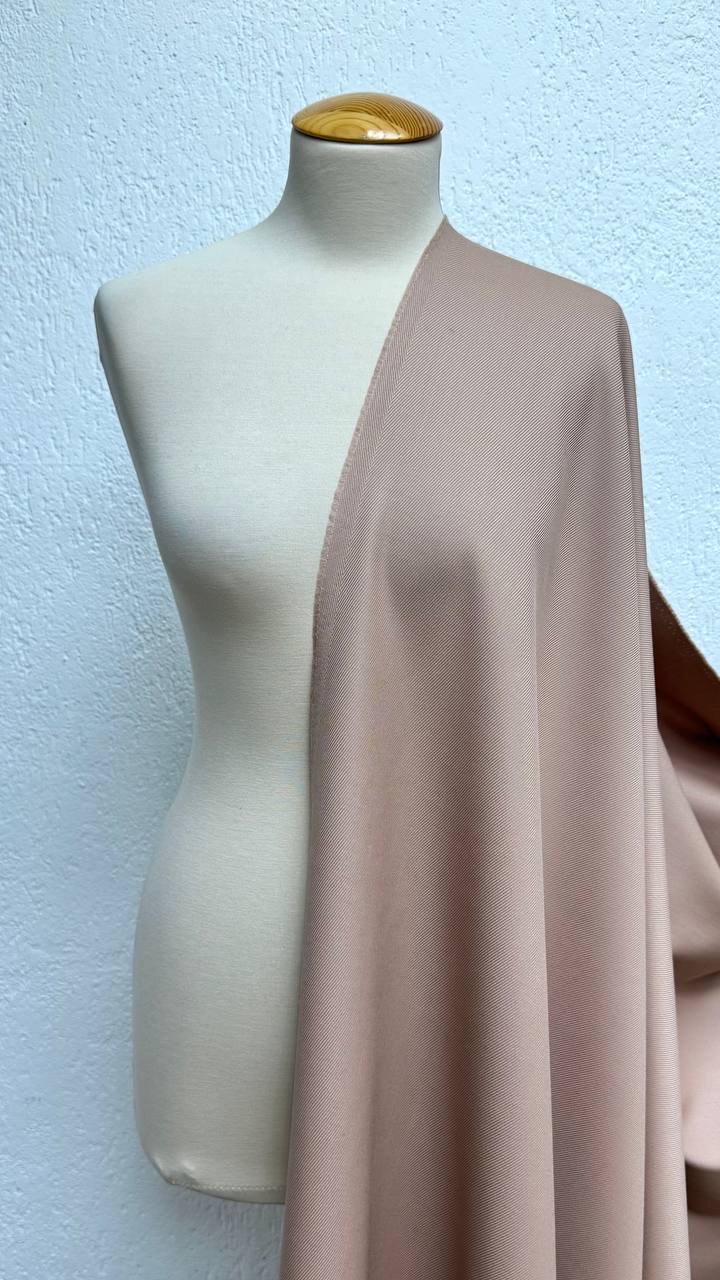 Костюмная Loro Piana