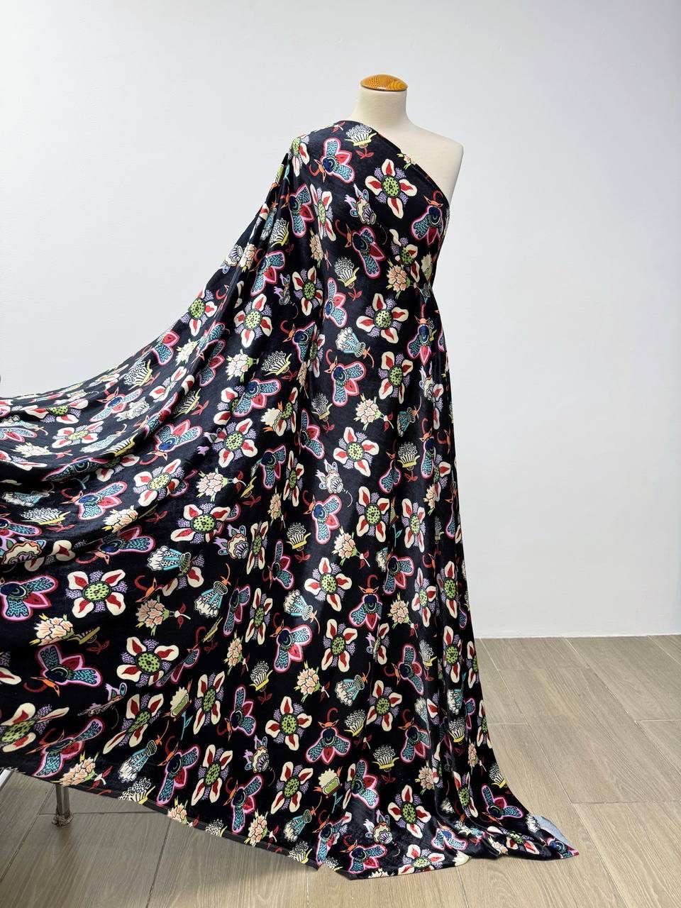 Бархат Gucci