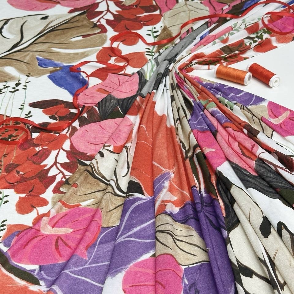 Трикотаж, вискоза 95% эластан 5%, ширина 150 см