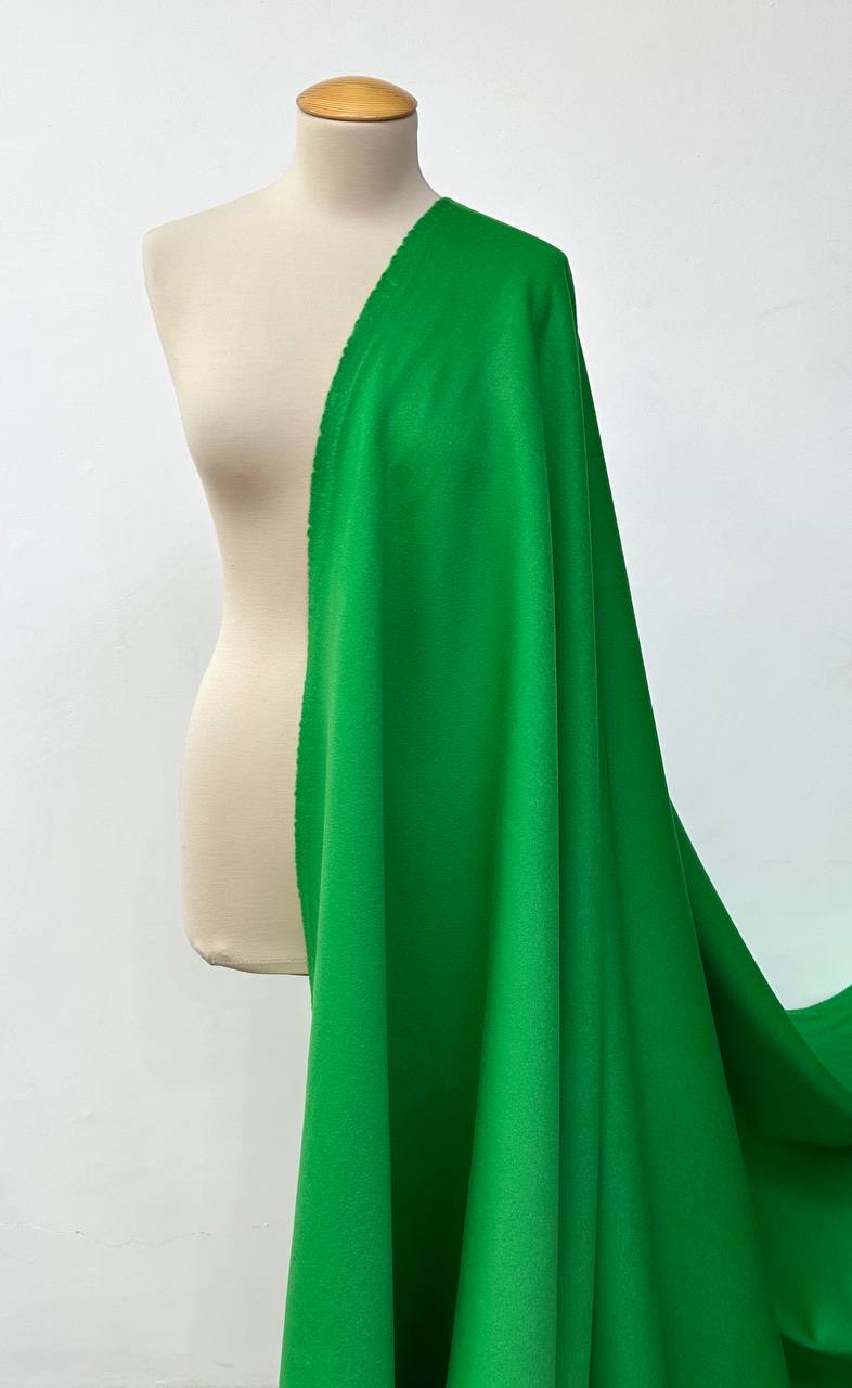 Пальтовая Valentino