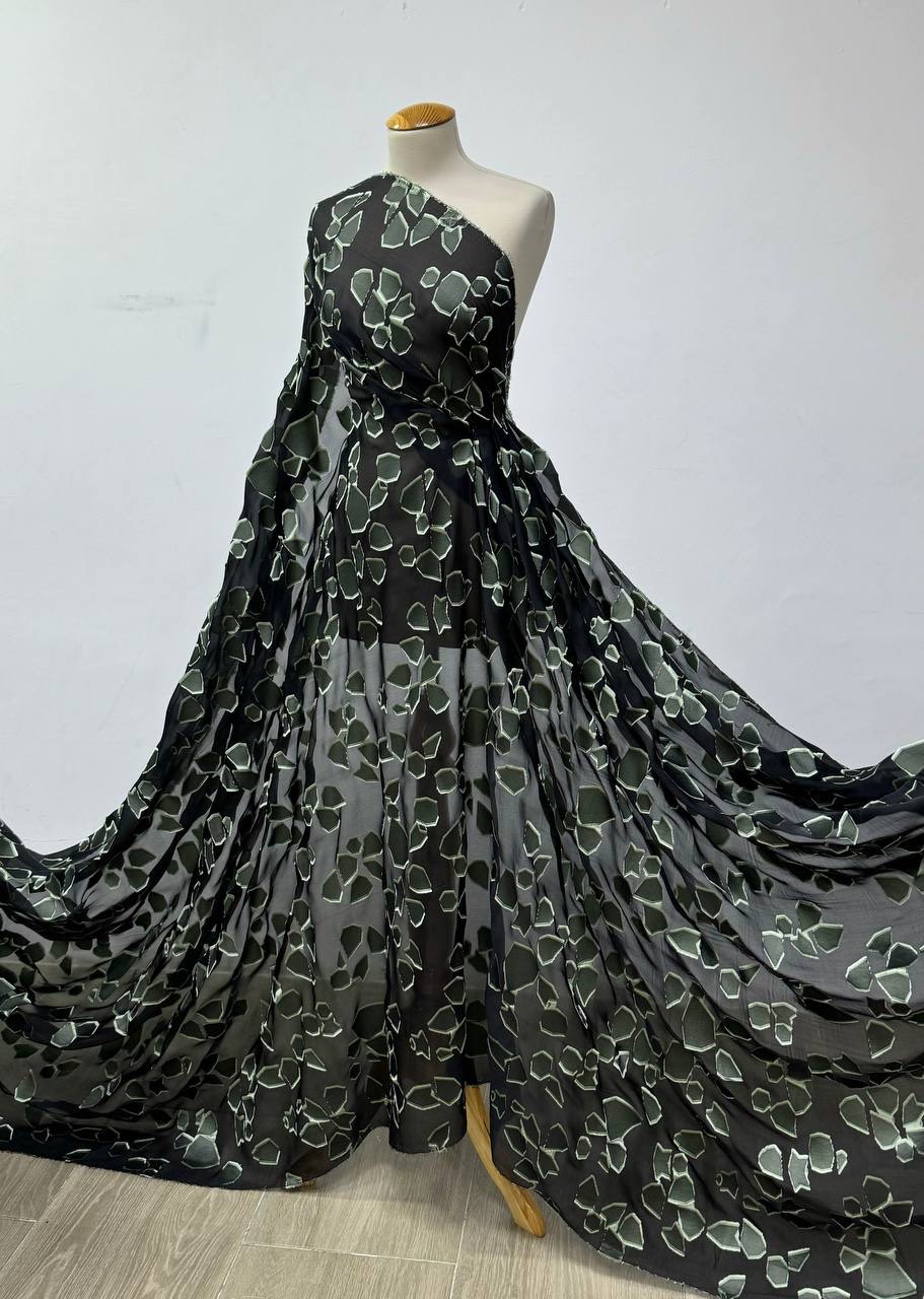 Плательная Armani