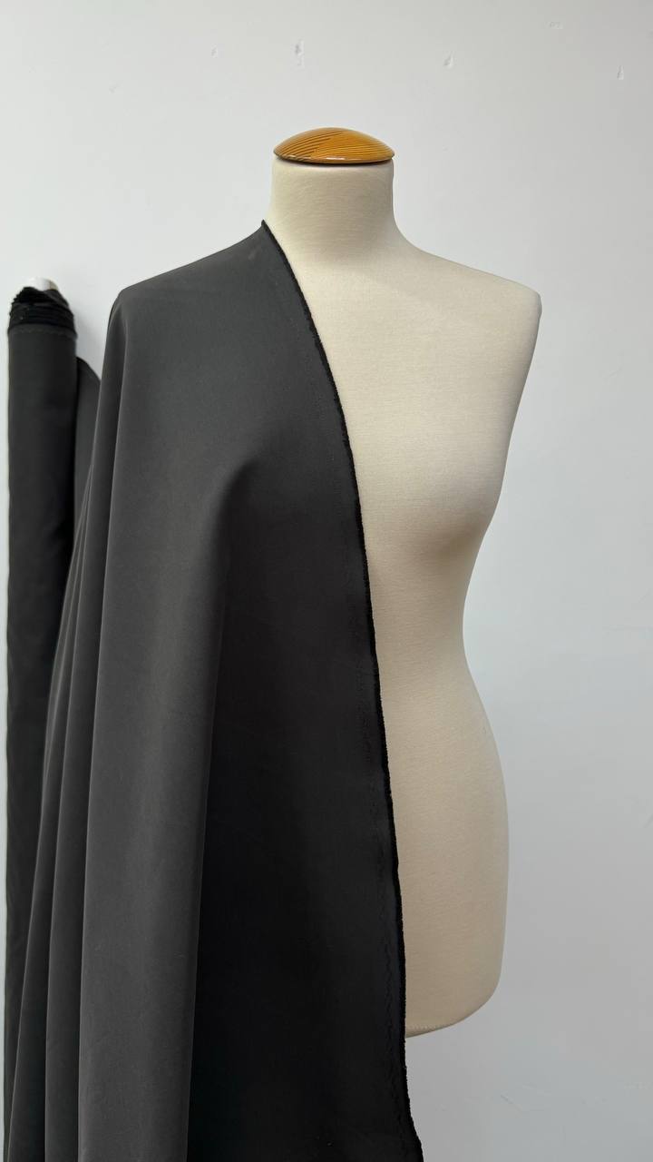Тренчевая Loro Piana
