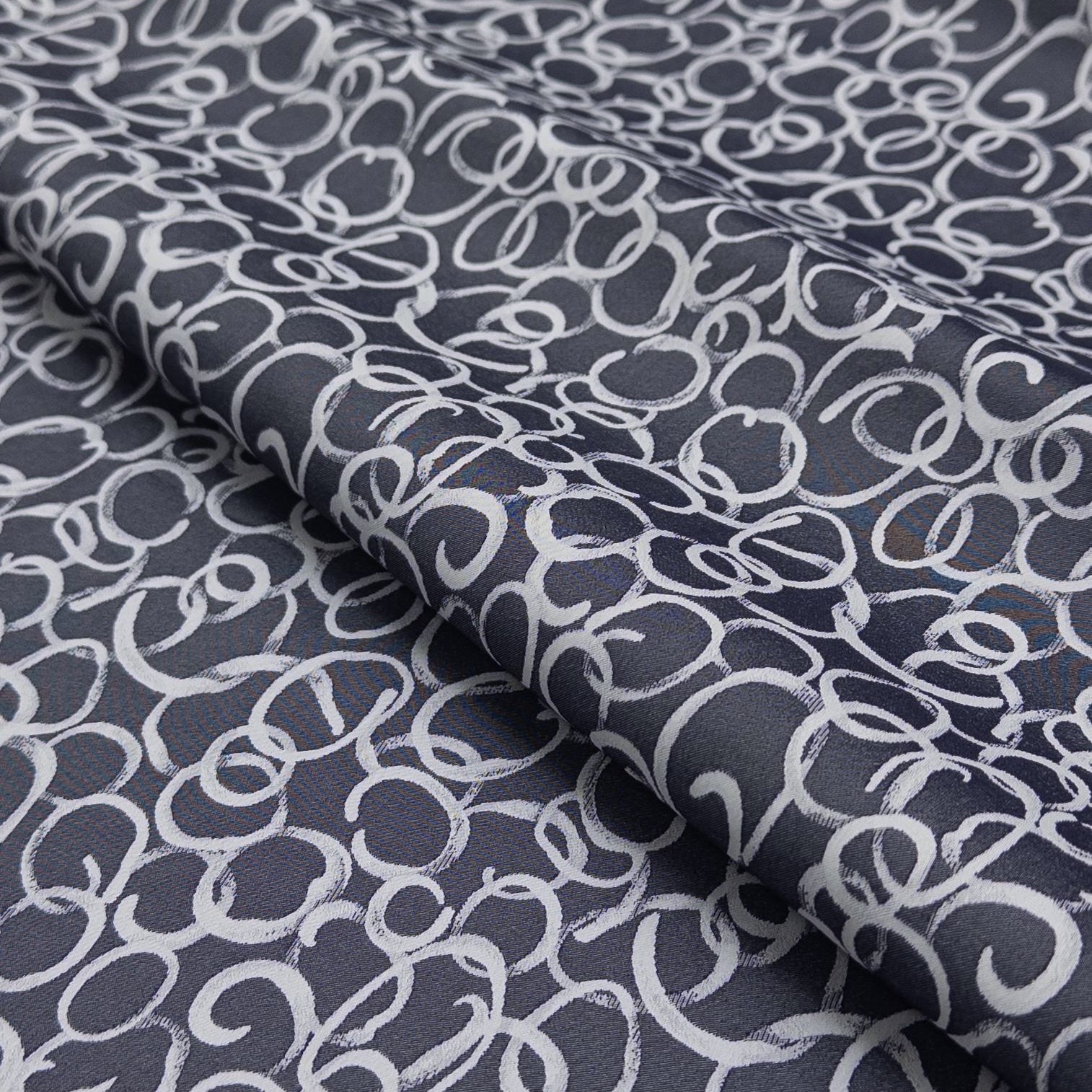 Жаккард черно-белые круги шир 130 вискоза эластан