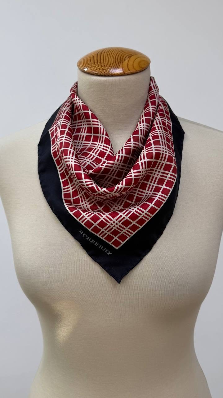 Платок Burberry