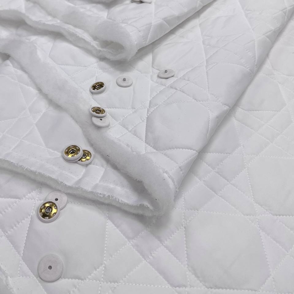Стежка Dior