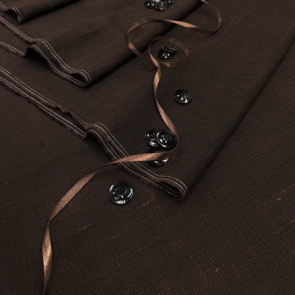 Костюмная Armani
