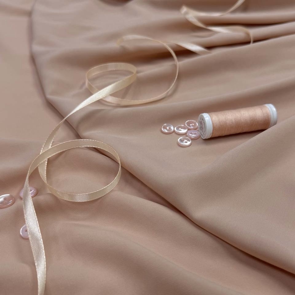 Крепдешин, шелк 40% акрил 60%, ширина 130 см