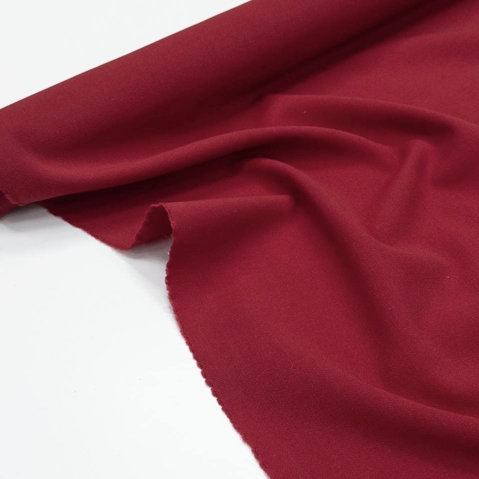 Костюмная шерсть эластан ш 150 см. Красная