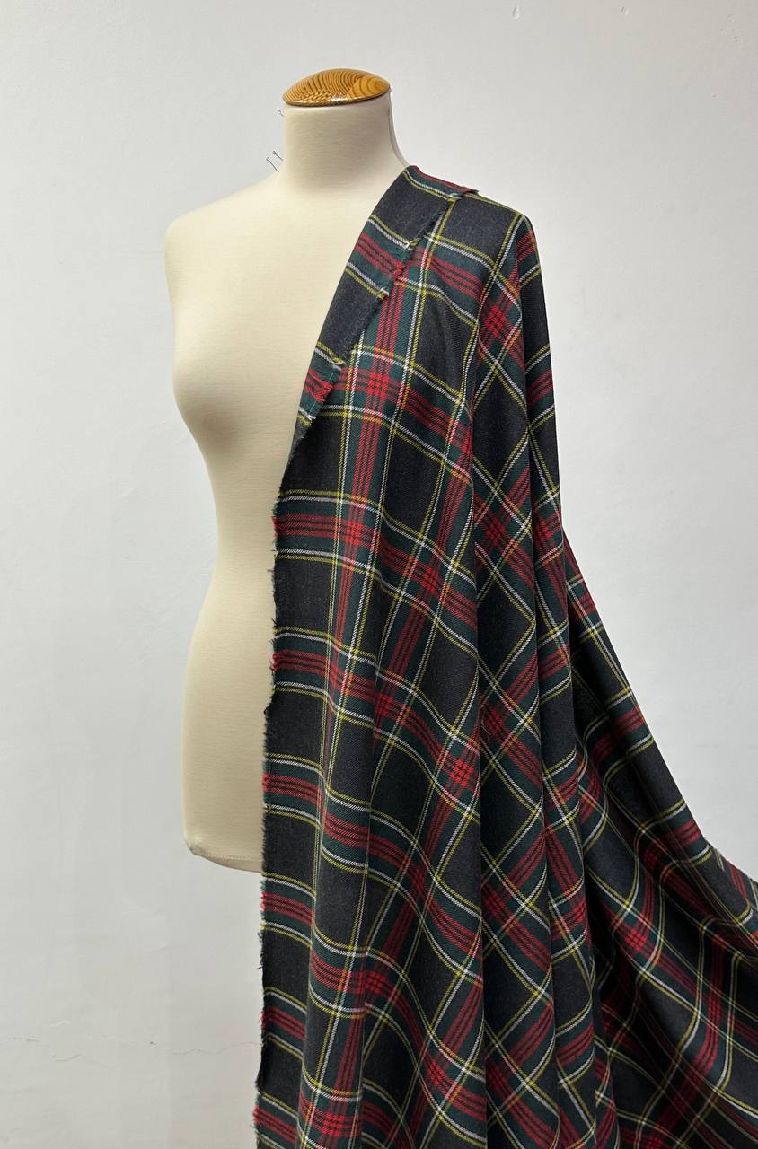 Костюмная Dior