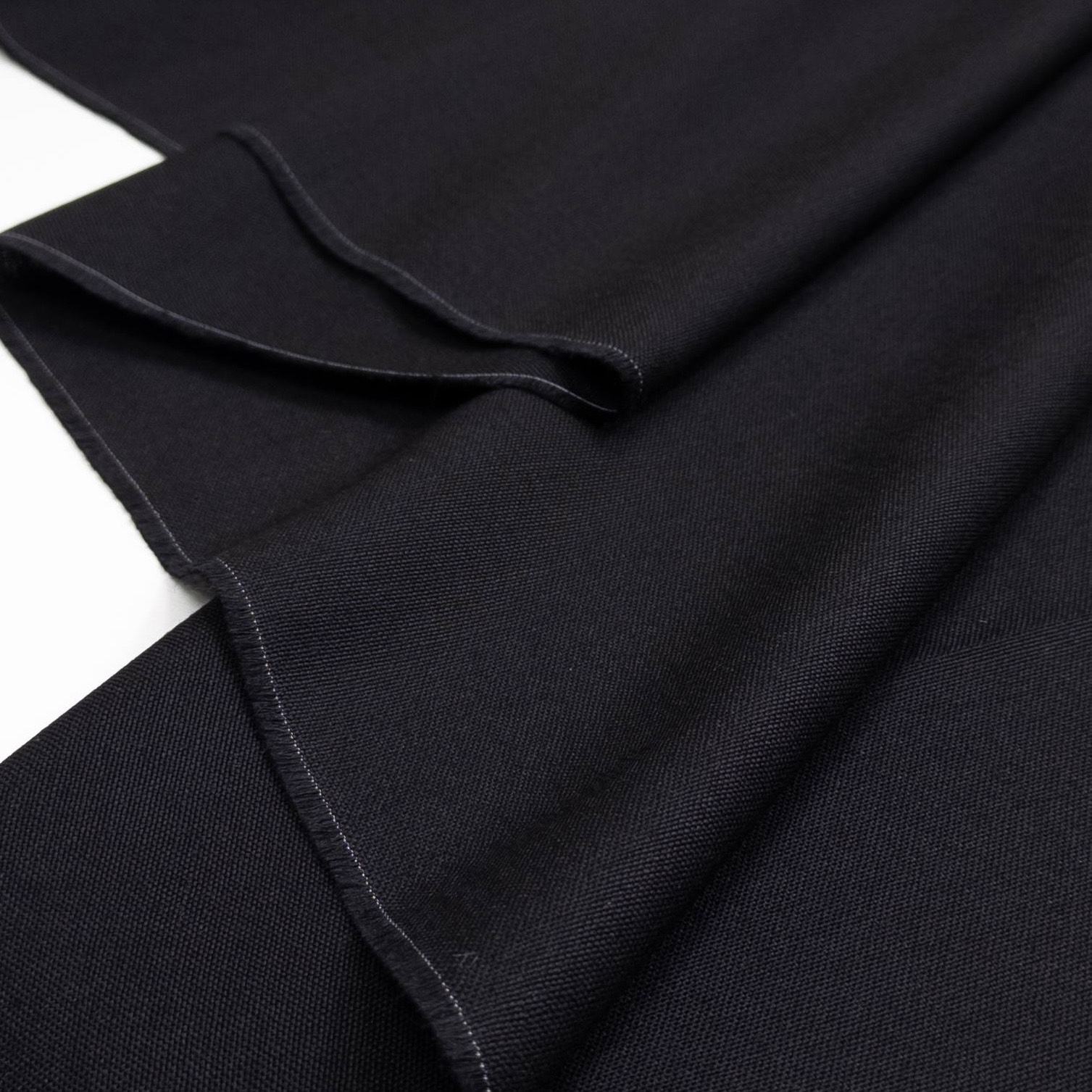 Костюмная ткань