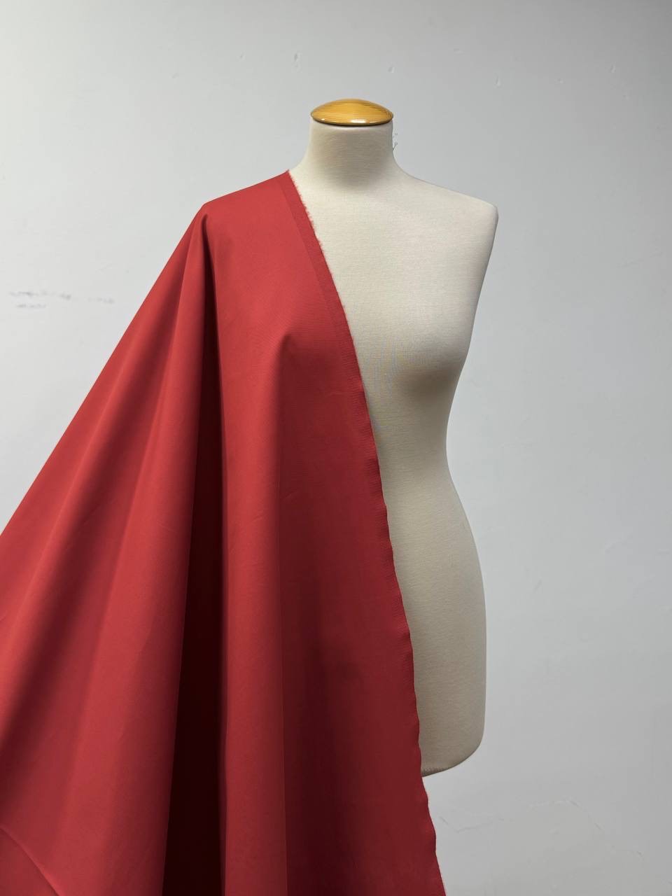 Костюмно-плательная Salvatore Ferragamo