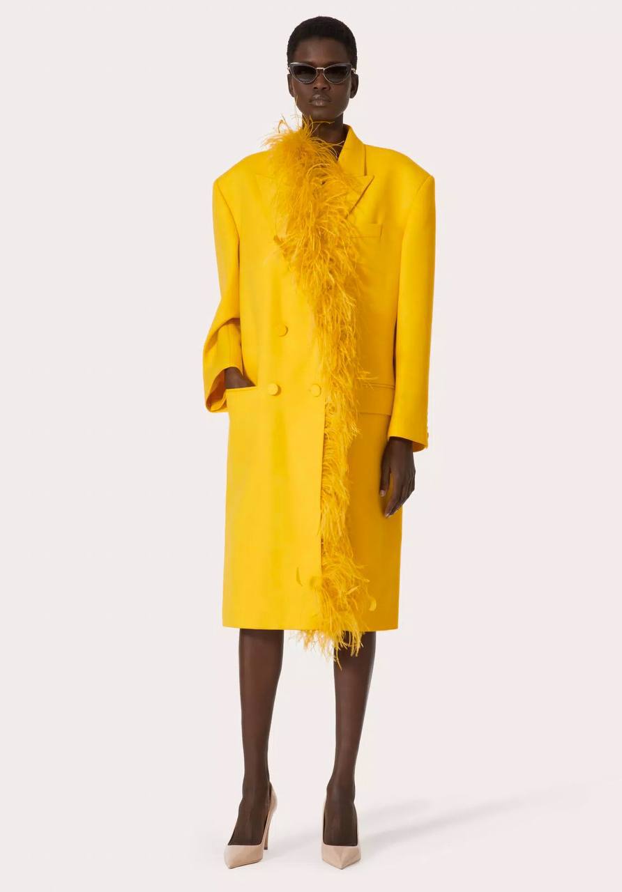 Костюмная Valentino