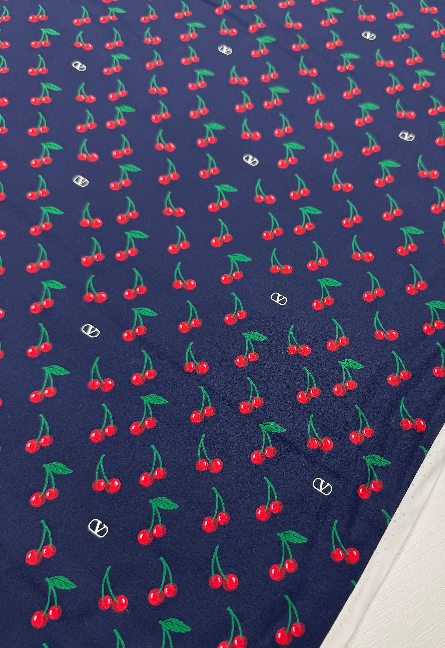 Плательная Valentino