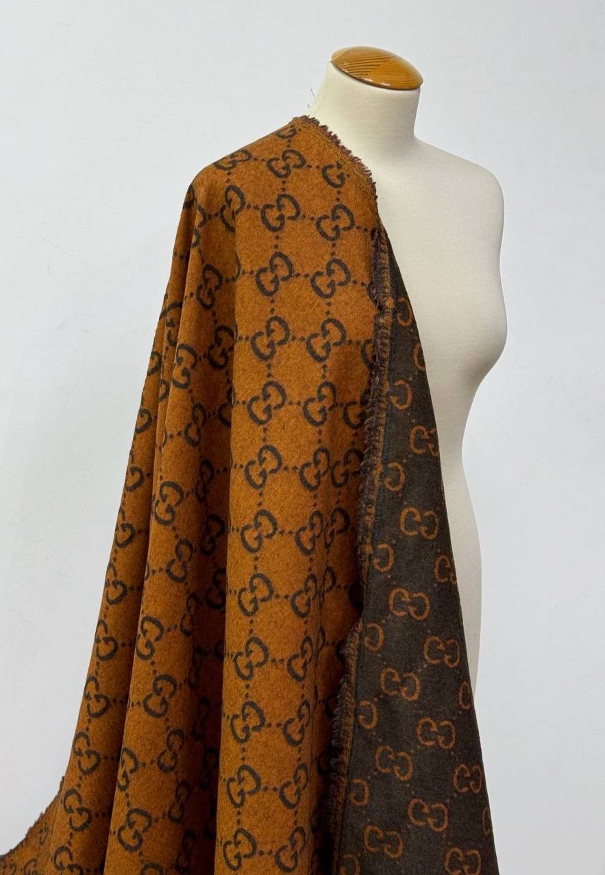 Костюмная Gucci