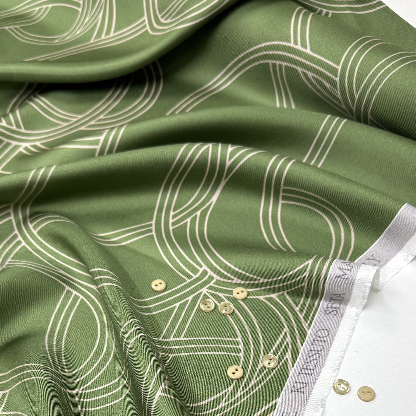 Плательная Loewe