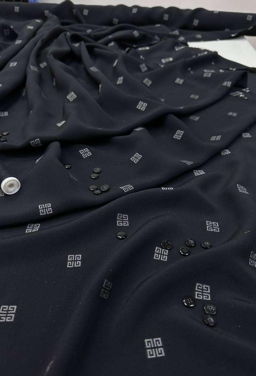 Плательная Givenchy