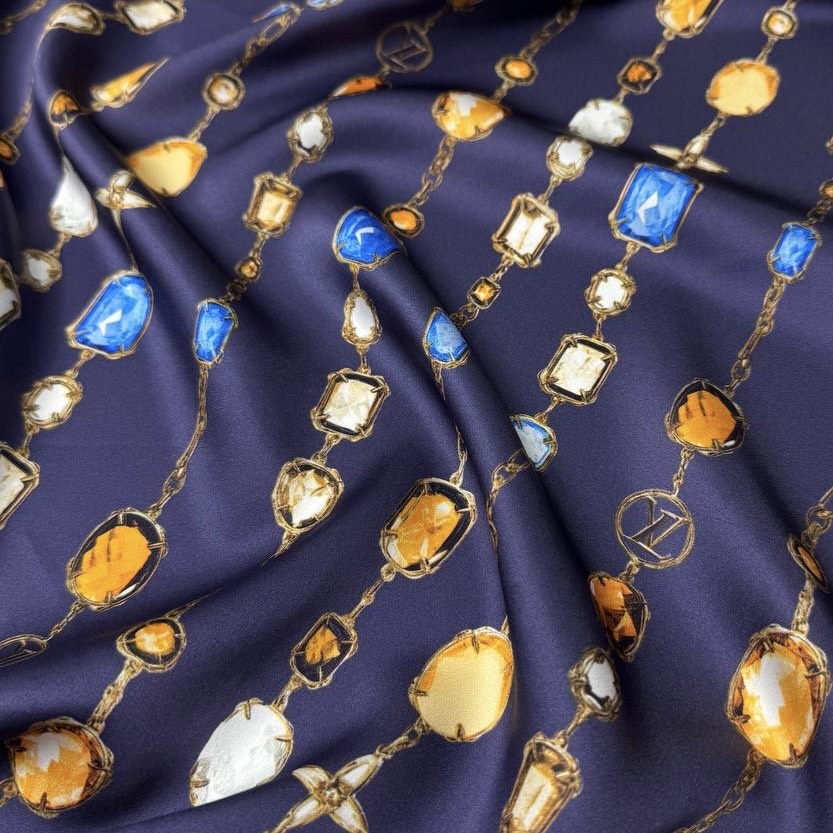 Плательная ткань LV