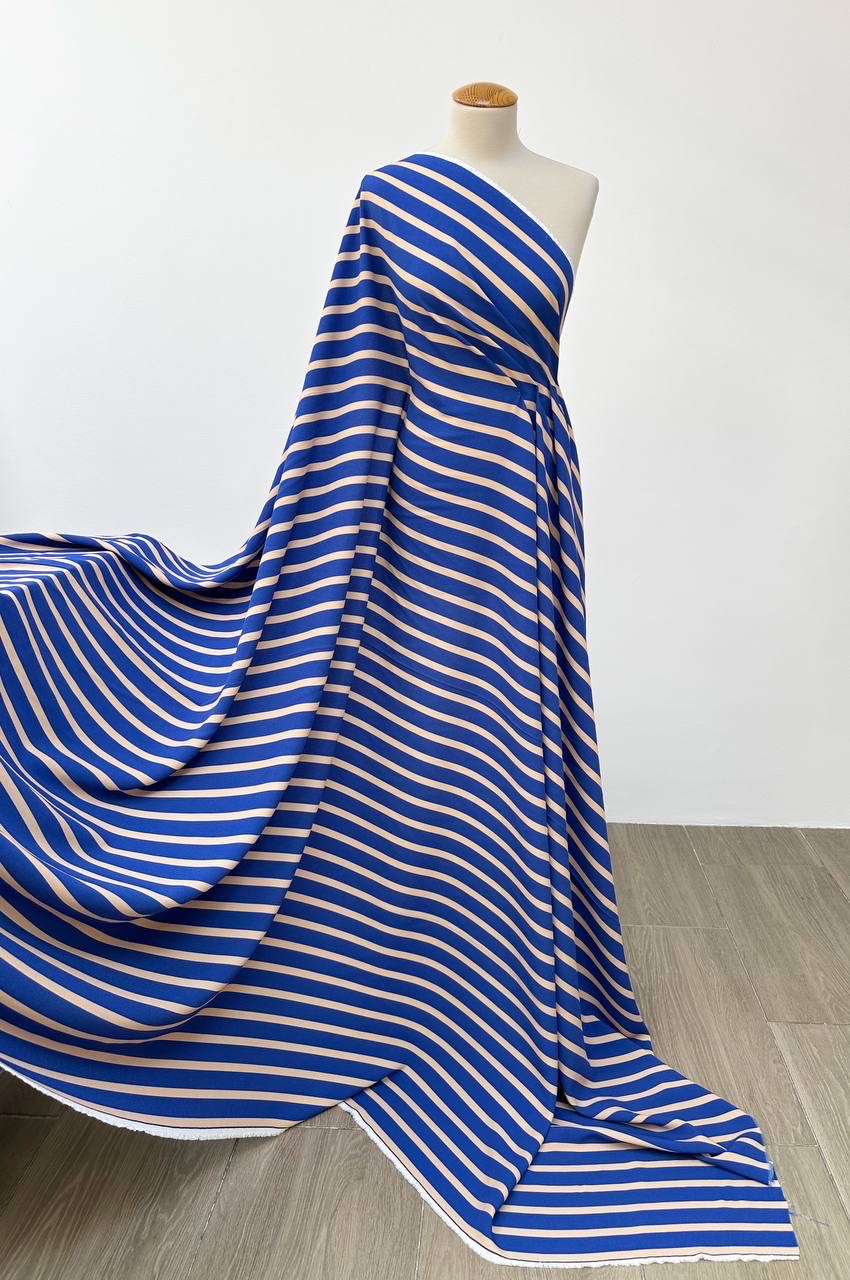 Плательная Emanuel Ungaro