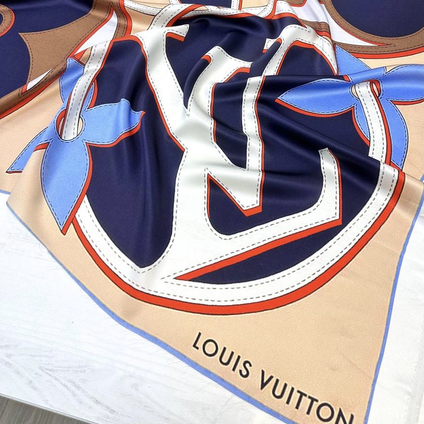 Плательная Louis Vuitton