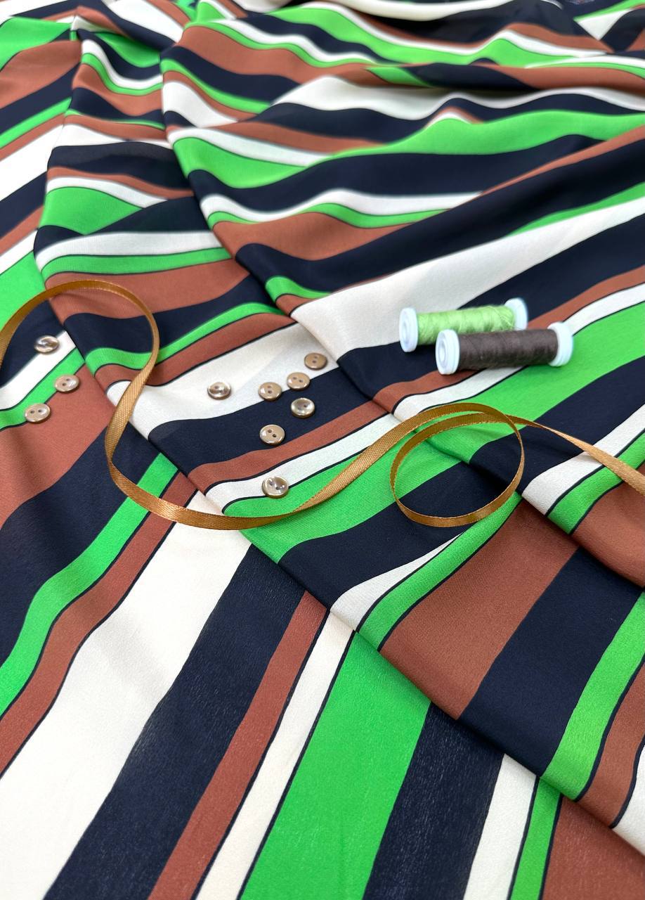 Плательный крепдешин Gucci