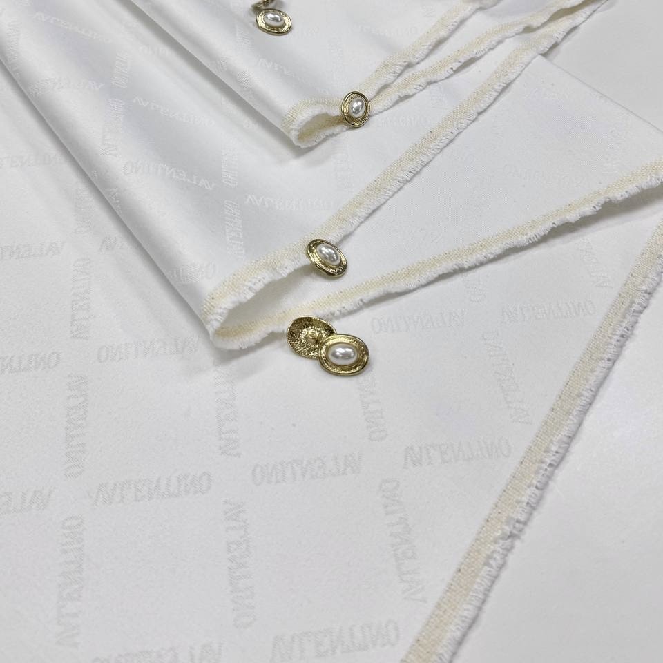 Жаккард Valentino