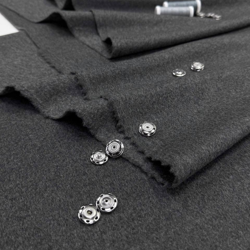 Пальтовая Loro Piana