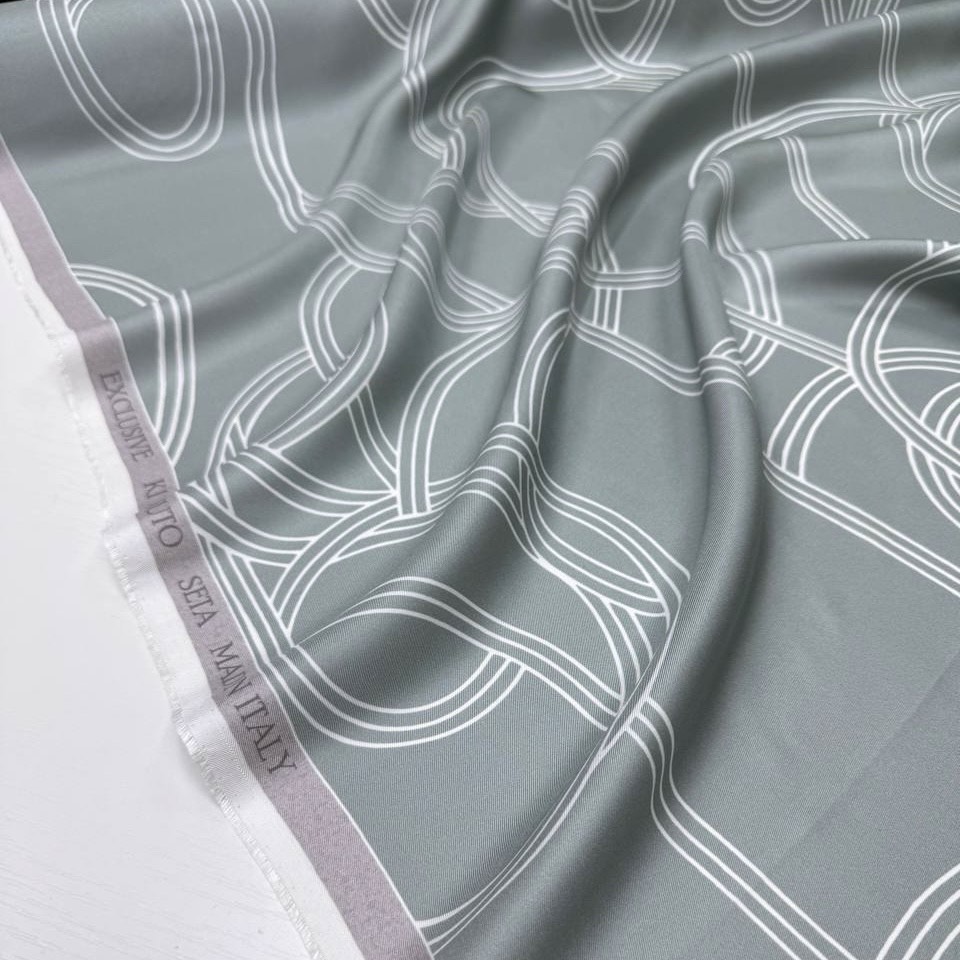 Плательная ткань Лоеве