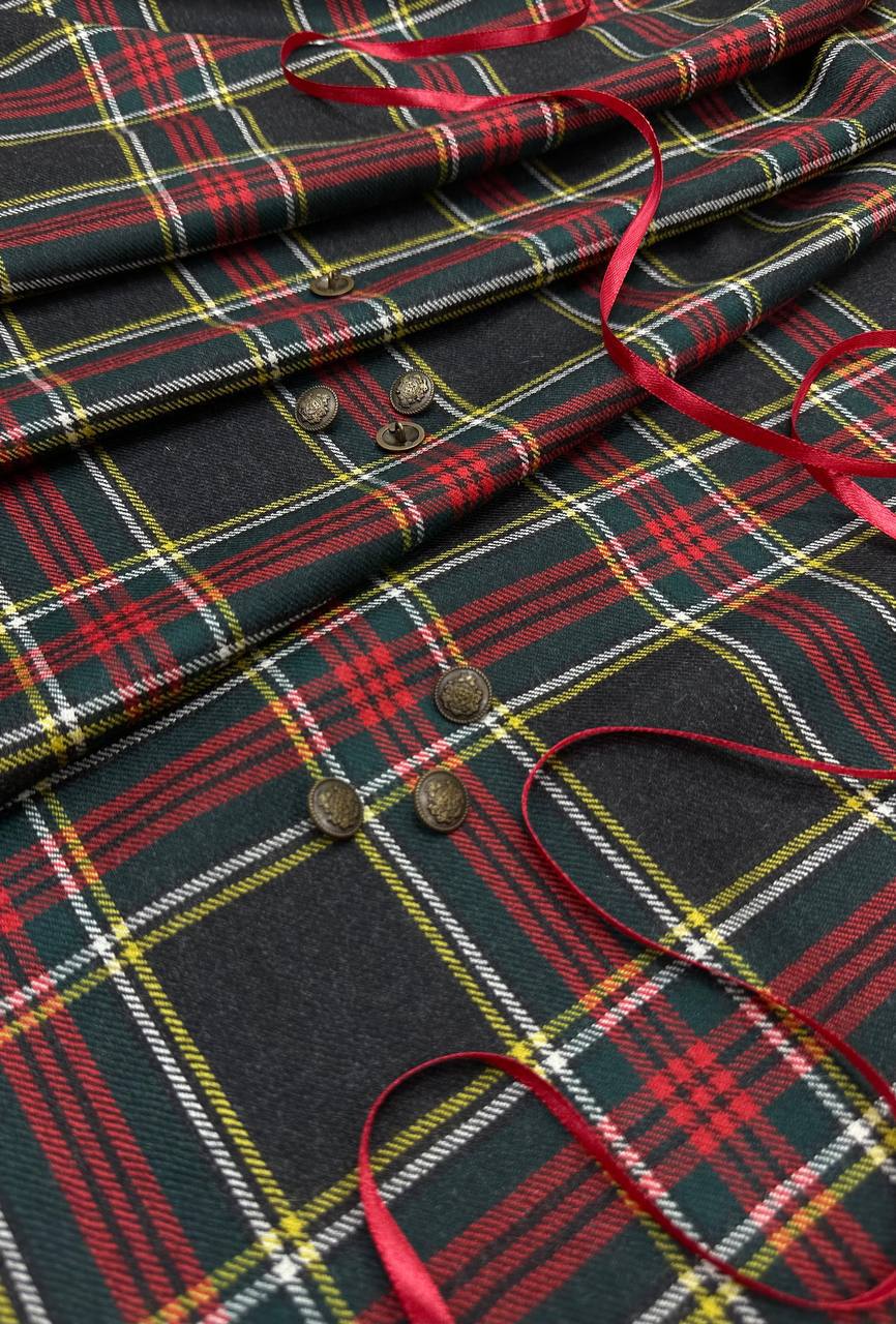 Костюмная Dior