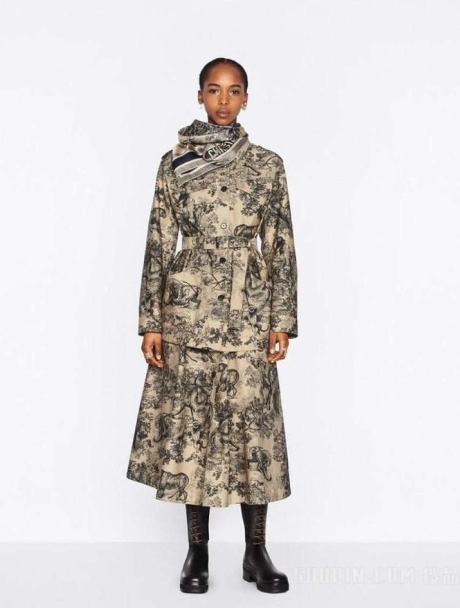 Курточная Dior