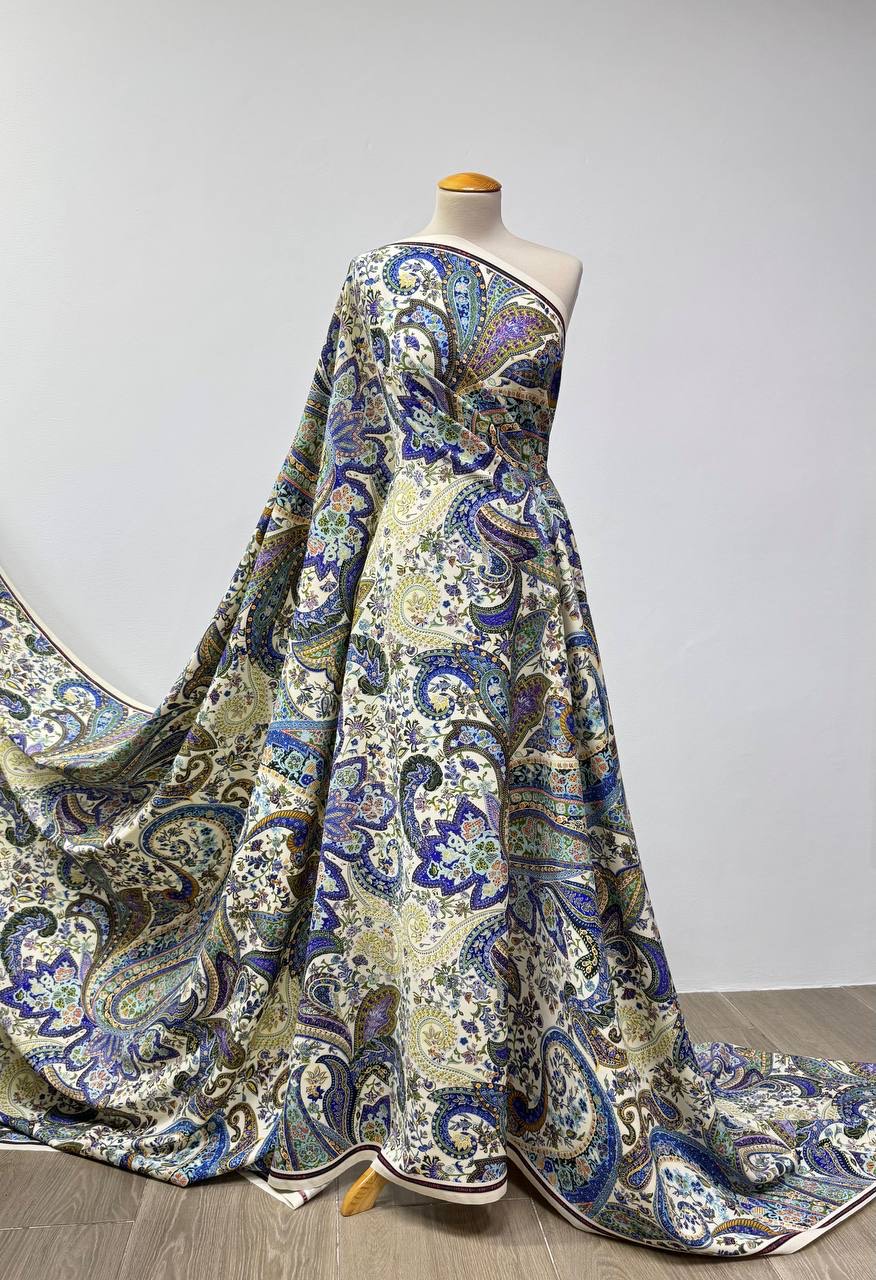 Плательная шерсть Etro