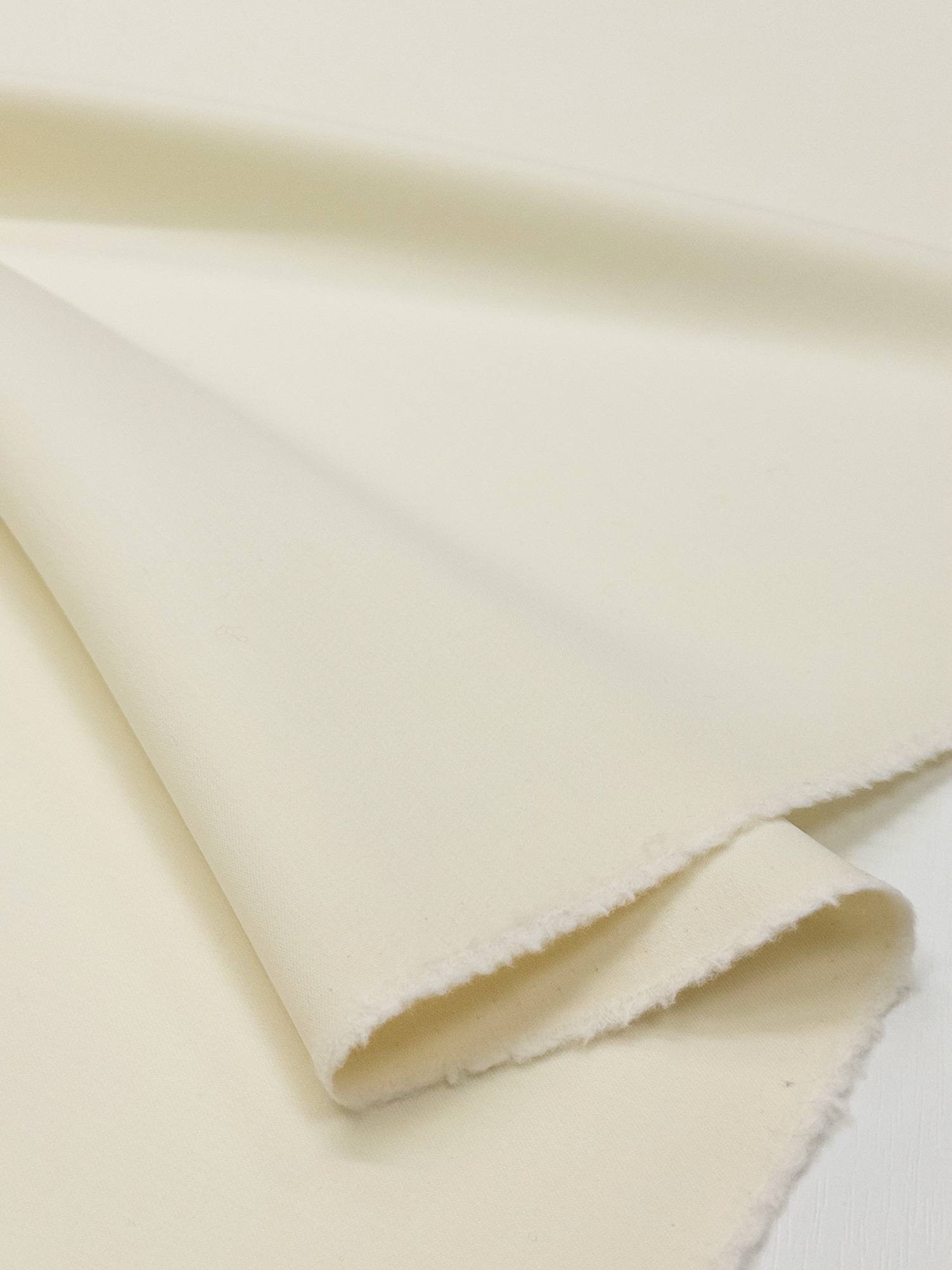 Костюмная Valentino