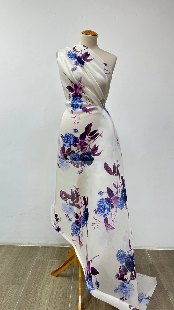 Плательная органза Dior