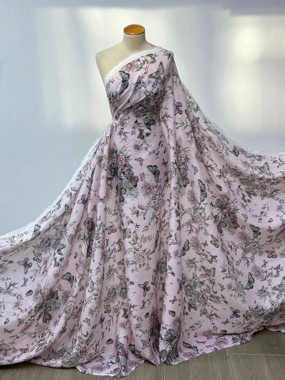 Плательная Dior