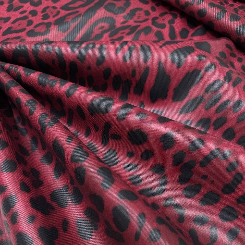 Костюмно-тренчевая