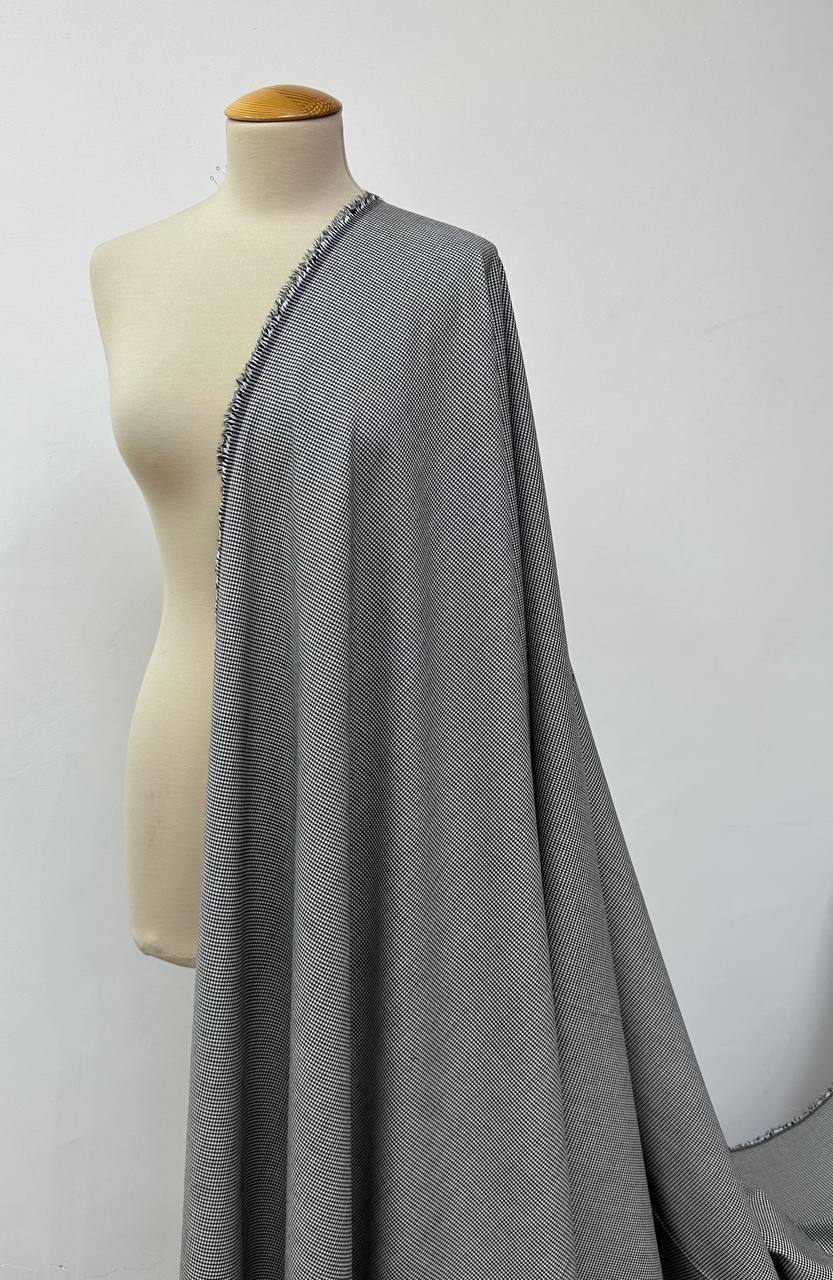 Костюмная Valentino