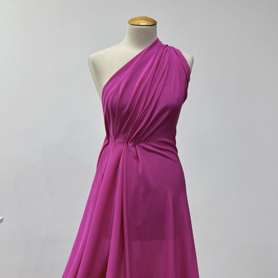 Плательный шелк фуксия ш.1,4