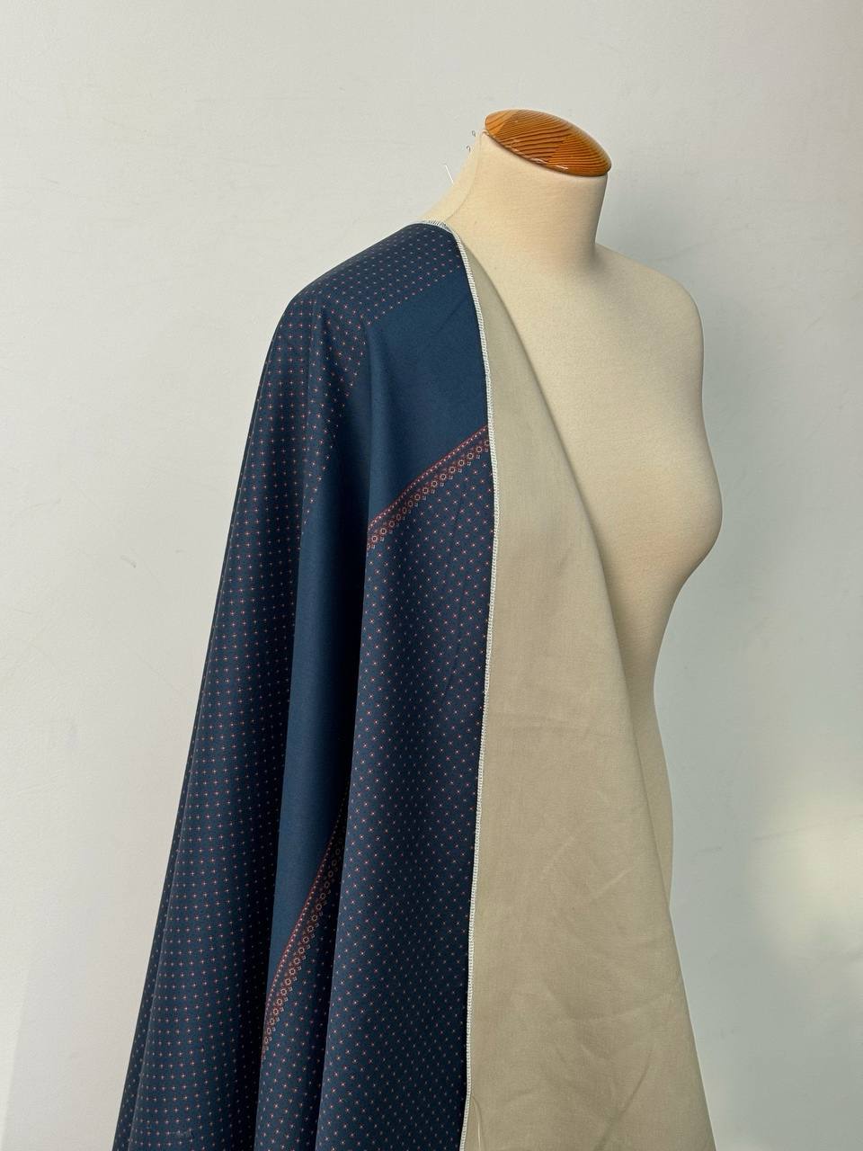 Тренчевая Loro Piana