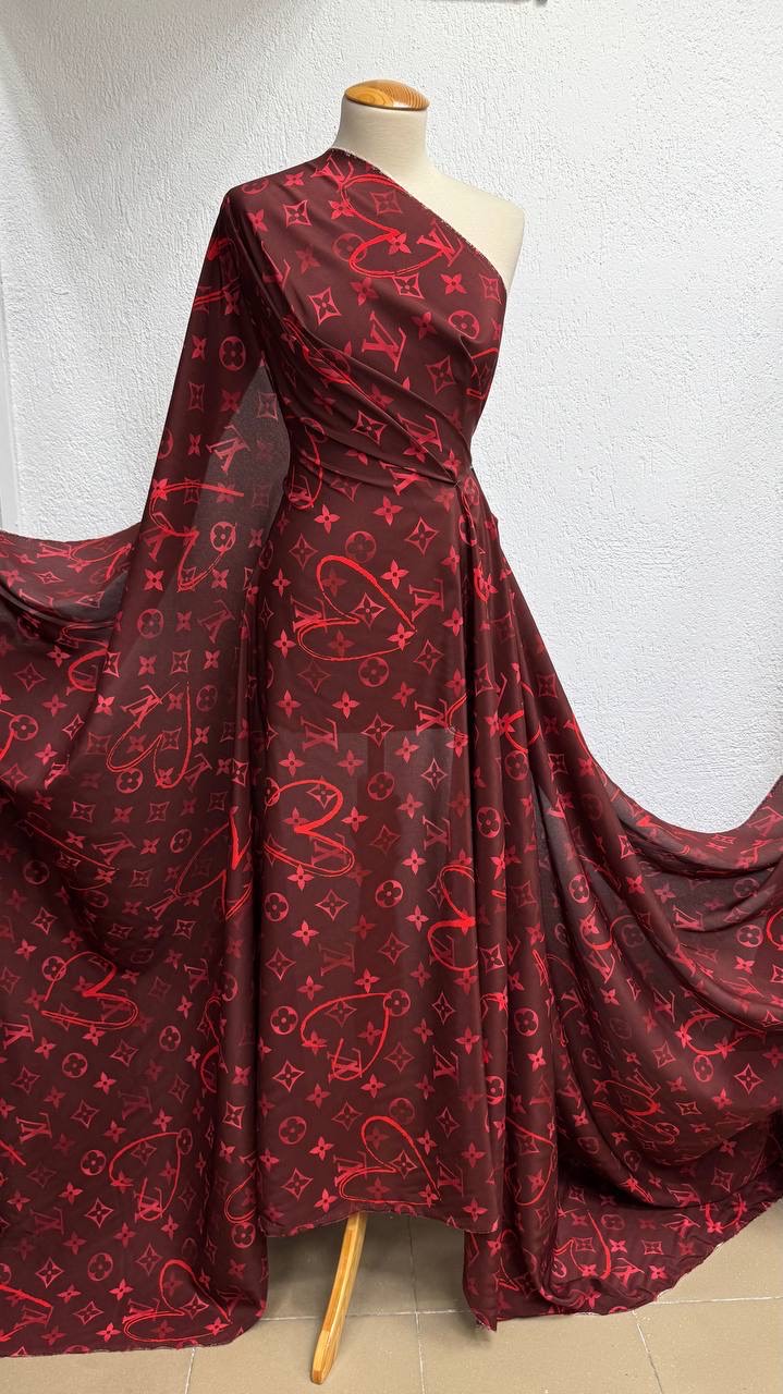 Плательная Louis Vuitton